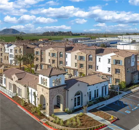 2853 Via Descanso, Camarillo, CA 93012