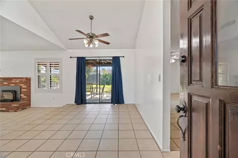 3705 Valley Spgs, Bakersfield, CA 93309