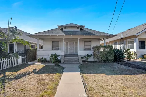 649 W 8th St, San Pedro, CA 90731