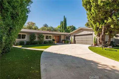 5329 Blanco Ave, Woodland Hills, CA 91367