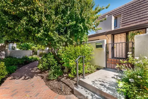 6226 Nita Ave, Woodland Hills, CA 91367