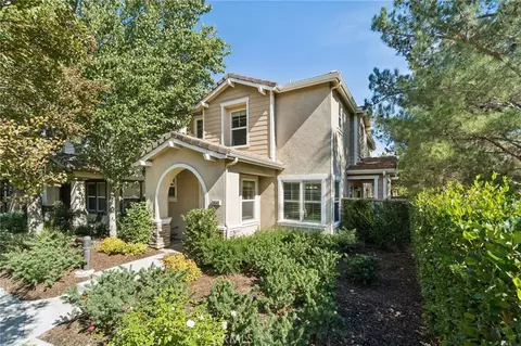 24040 Whitewater, Valencia, CA 91354