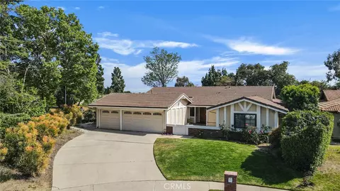 17004 Gledhill St, Northridge, CA 91325