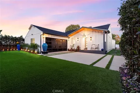 5802 Norwich Ave, Sherman Oaks, CA 91411