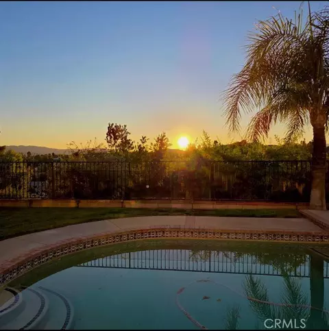 28241 Tamarack, Santa Clarita, CA 91390