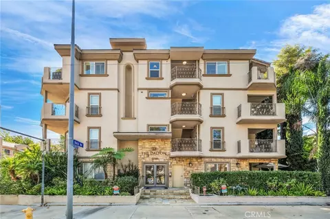 11540 Moorpark St #403, Studio City, CA 91602
