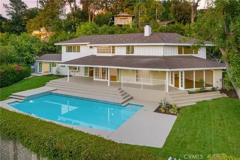 4620 Encino Ave, Encino, CA 91316