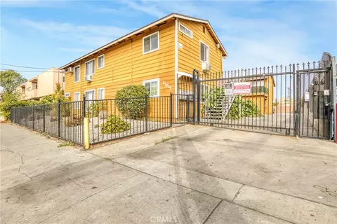 13015 Vanowen St, North Hollywood, CA 91605