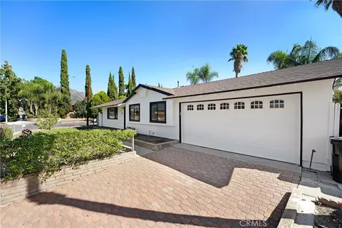 12940 Harding St, Sylmar, CA 91342