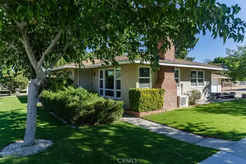 44654 20th St W, Lancaster, CA 93534