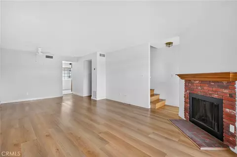 12460 Weddington St #3, Valley Village, CA 91607