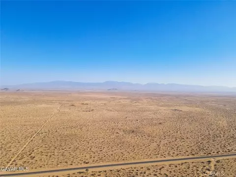 250 E Ave J 250th St E, Lancaster, CA 93535 photo 5