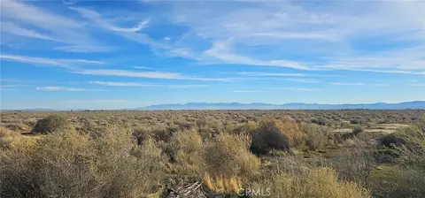 0 35th St W Buckhorn, Rosamond, CA 93560 photo 4