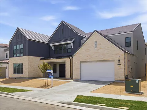24208 N Corte Alegra, Valencia, CA 91354