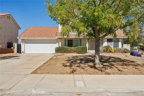 1611 Avon Ct, Palmdale, CA 93550