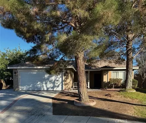 14343 Duke Ct, Adelanto, CA 92301