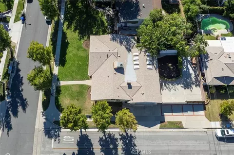 View/Area - 25085 Highspring, Newhall, CA 91321 photo 5 of 6