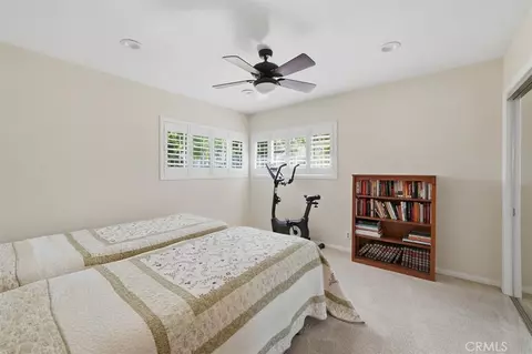 Bedroom - 25085 Highspring, Newhall, CA 91321 photo 4 of 5