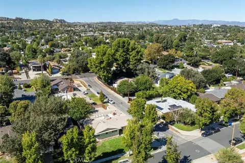 View/Area - 25085 Highspring, Newhall, CA 91321 photo 3 of 6