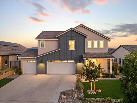 28528 Wildflower Ter, Castaic, CA 91384