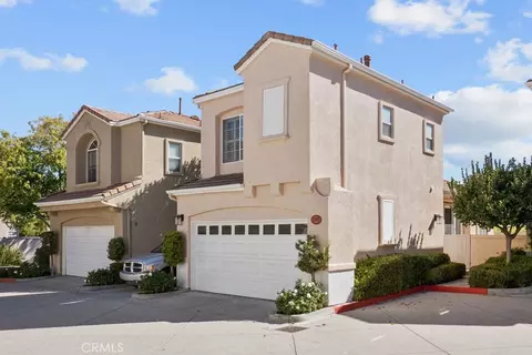 27905 Crown Ct, Valencia, CA 91354
