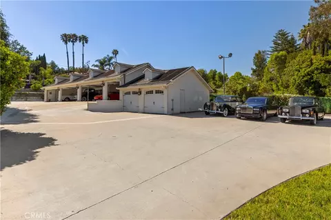 Exterior - 85 Crestview, Camarillo, CA 93010 photo 17 of 22
