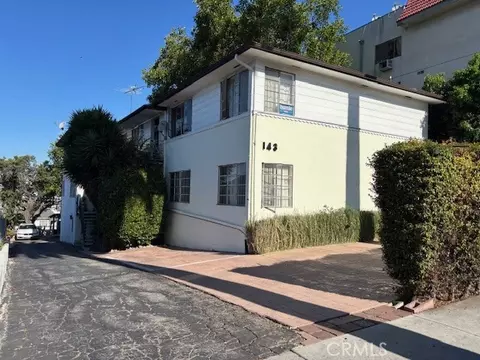 143 N Commonwealth, Los Angeles, CA 90004