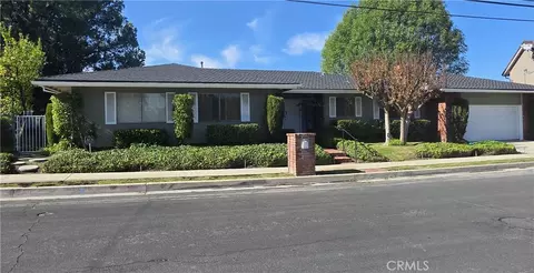17100 Oak View Dr, Encino, CA 91316