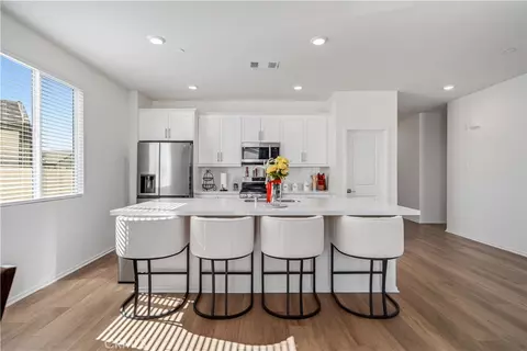 45628 E Rachel Ave, Lancaster, CA 93535 photo 11