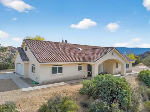 Exterior - 29499 Hwy 33, Maricopa, CA 93252 photo 3 of 13