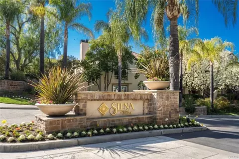 24115 Del Monte Dr #75, Valencia, CA 91355