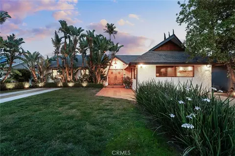7454 Sausalito Ave, West Hills, CA 91307