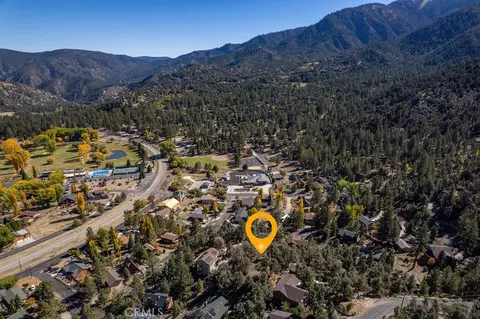 16524 Oakwood Ct, Pine Mountain Club, CA 93222