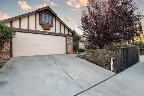 37621 15th E, Palmdale, CA 93550