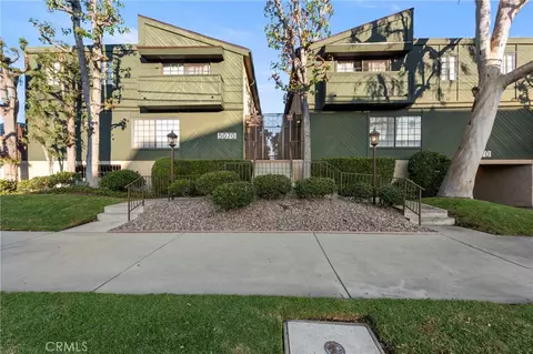 5070 Kester Ave #12, Sherman Oaks, CA 91403