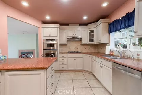 Kitchen - 22128 Barbacoa, Saugus, CA 91350 photo 2 of 3