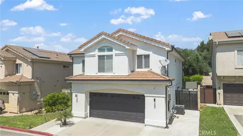 13656 Dronfield Ave, Sylmar, CA 91342
