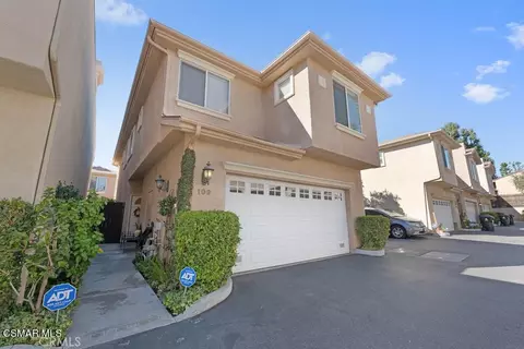 10025 Topanga Cyn #109, Chatsworth, CA 91311