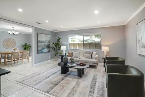 23542 Newhall Ave #5, Newhall, CA 91321