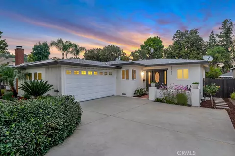 22051 San Miguel, Woodland Hills, CA 91364