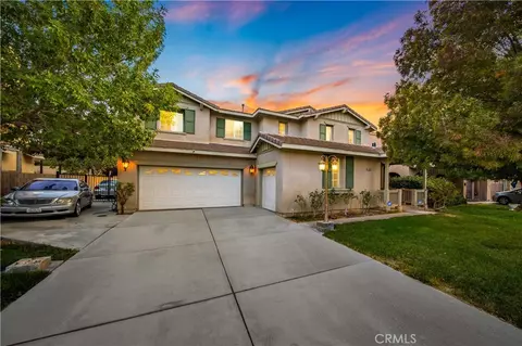 4818 Jade Ct, Lancaster, CA 93536