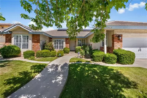 43648 Colony Dr, Lancaster, CA 93536