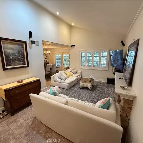 25225 Avenida Dorena, Newhall, CA 91321