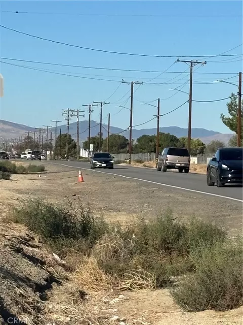 100 S Palmdale Blvd, Littlerock, CA 93543 photo 5