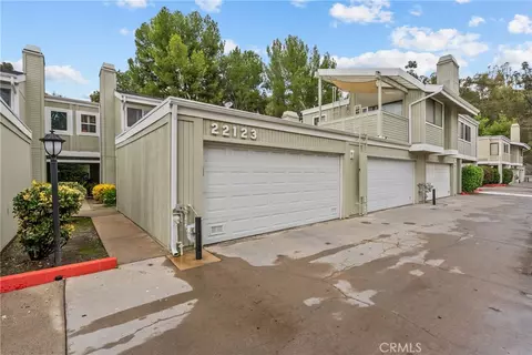 22123 Burbank Blvd #2, Woodland Hills, CA 91367