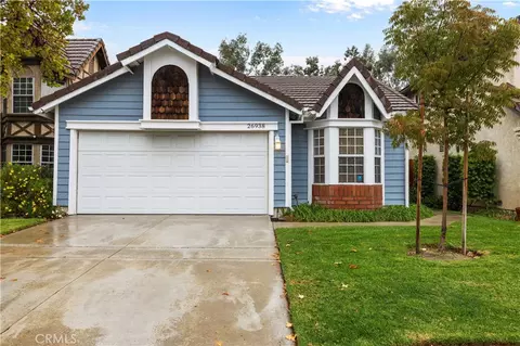 26938 Terri Dr, Canyon Country, CA 91351