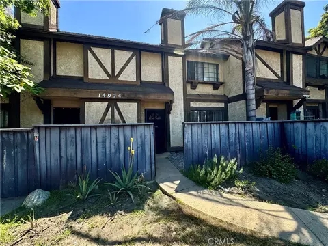 14924 Nordhoff #3, North Hills, CA 91343