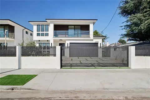 14929 Vose St, Van Nuys, CA 91405