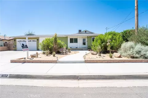 4552 W Avenue L12, Lancaster, CA 93536