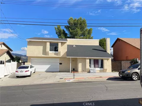 10808 De Hvn, Pacoima, CA 91331